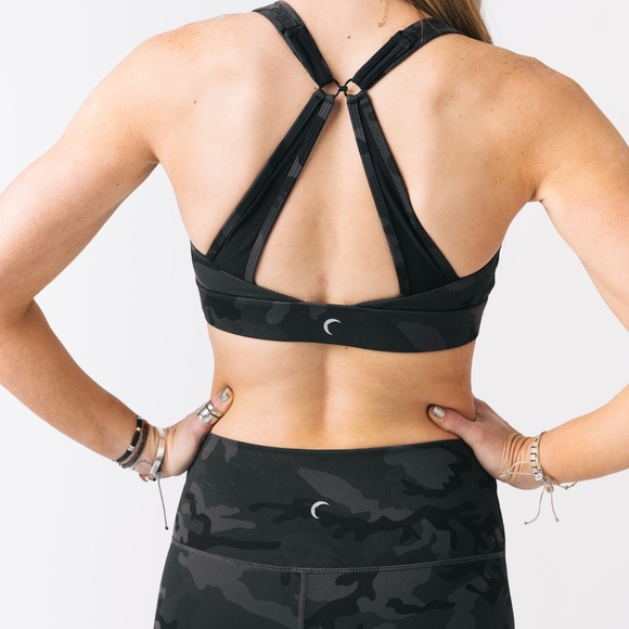 Zyia Forest Camo Adjustable Mesh Bra - Picture 3 of 11